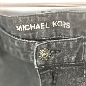 Michael Kors black jeans with ruched bottoms sz 6